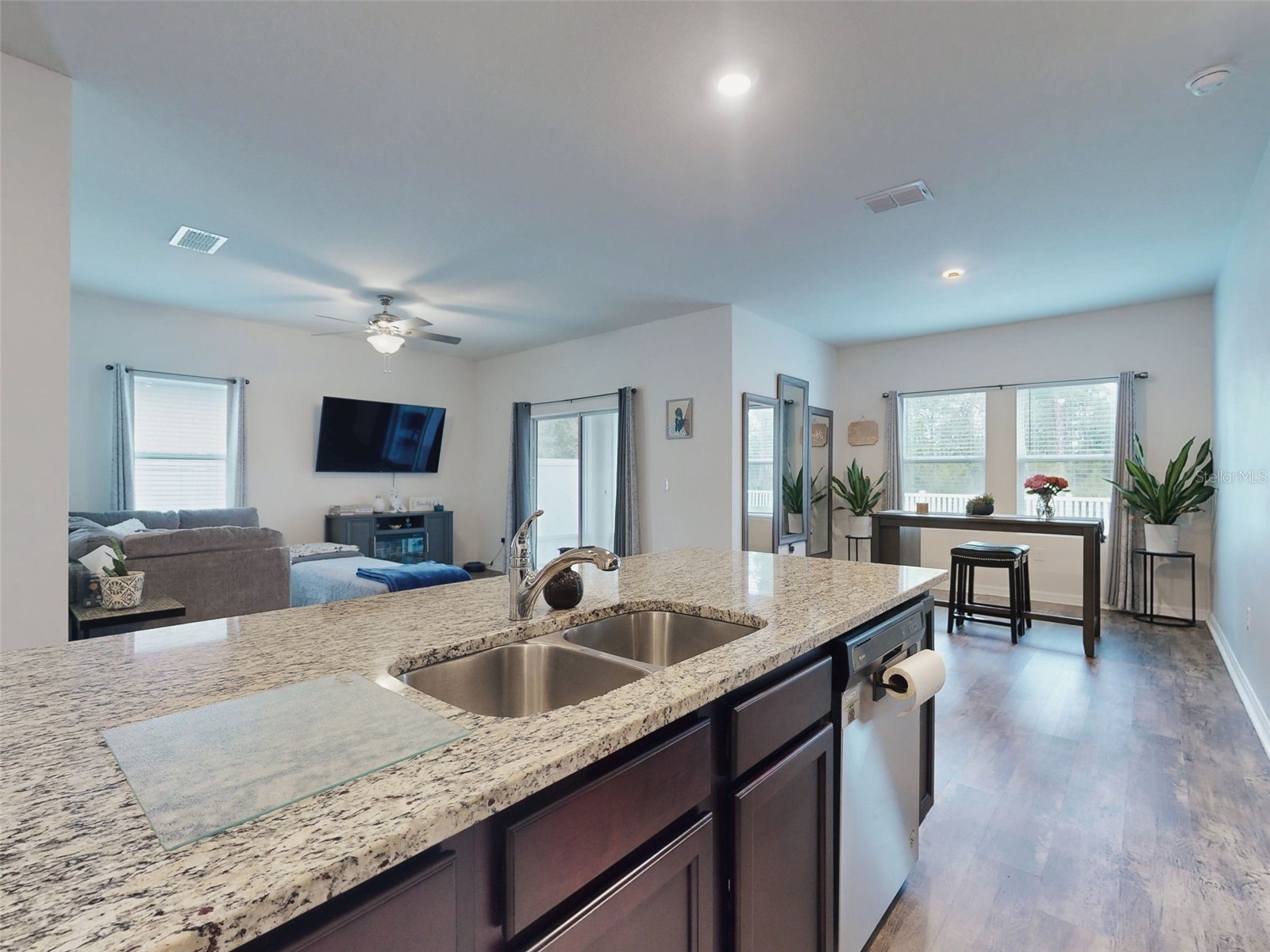 538 Stowers Drive New Smyrna Beach FL 32168 V4948066 image5