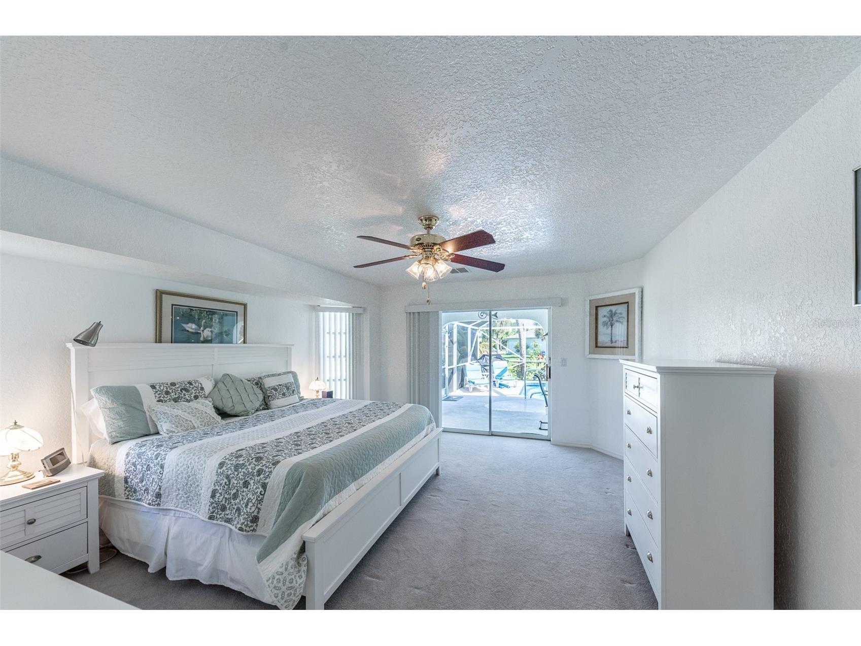 538 W Cashew Punta Gorda FL 33955 C7527623 image13