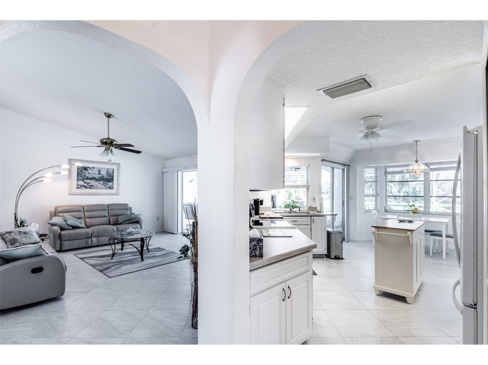 538 W Cashew Punta Gorda FL 33955 C7527623 image31