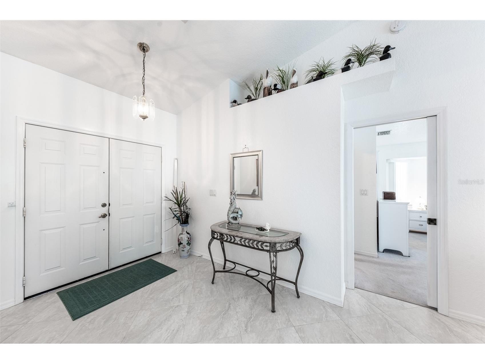 538 W Cashew Punta Gorda FL 33955 C7527623 image4