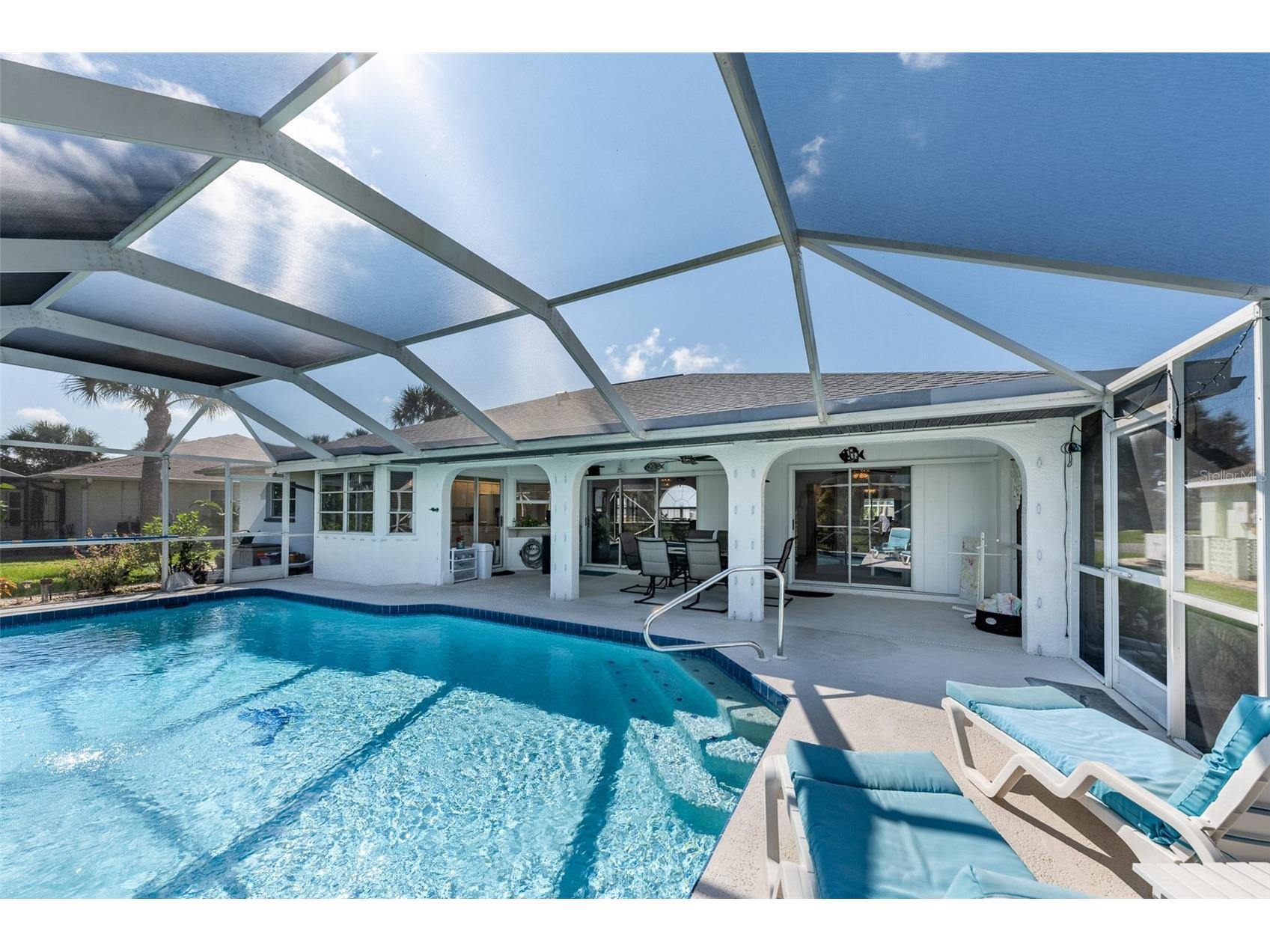 538 W Cashew Punta Gorda FL 33955 C7527623 image45