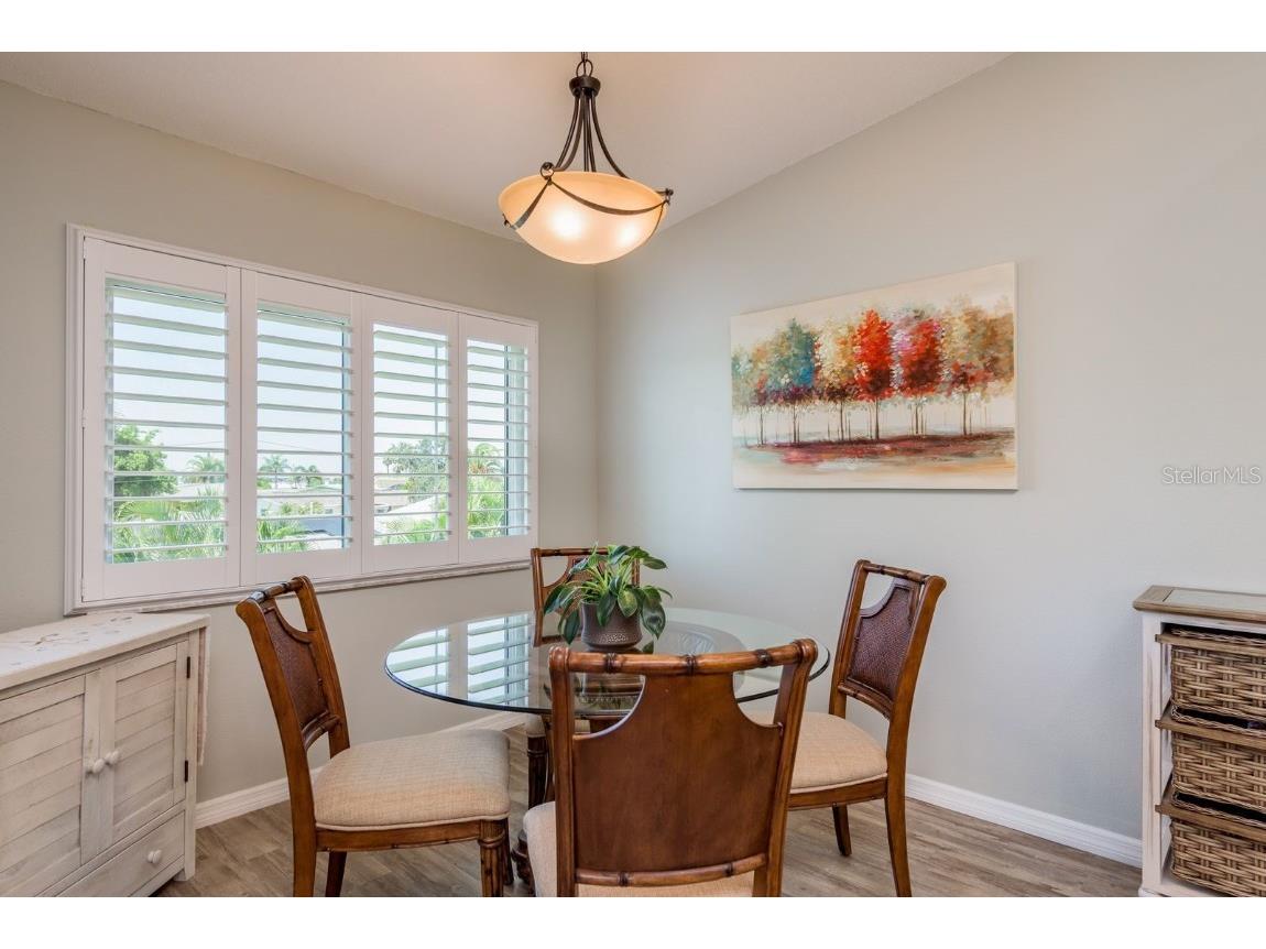 538 Walden Court Dunedin FL 34698 TB8422246 image24