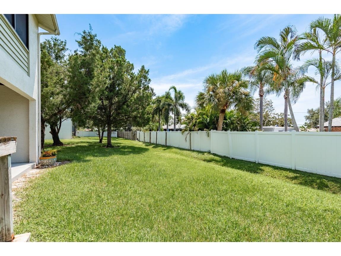 538 Walden Court Dunedin FL 34698 TB8422246 image41