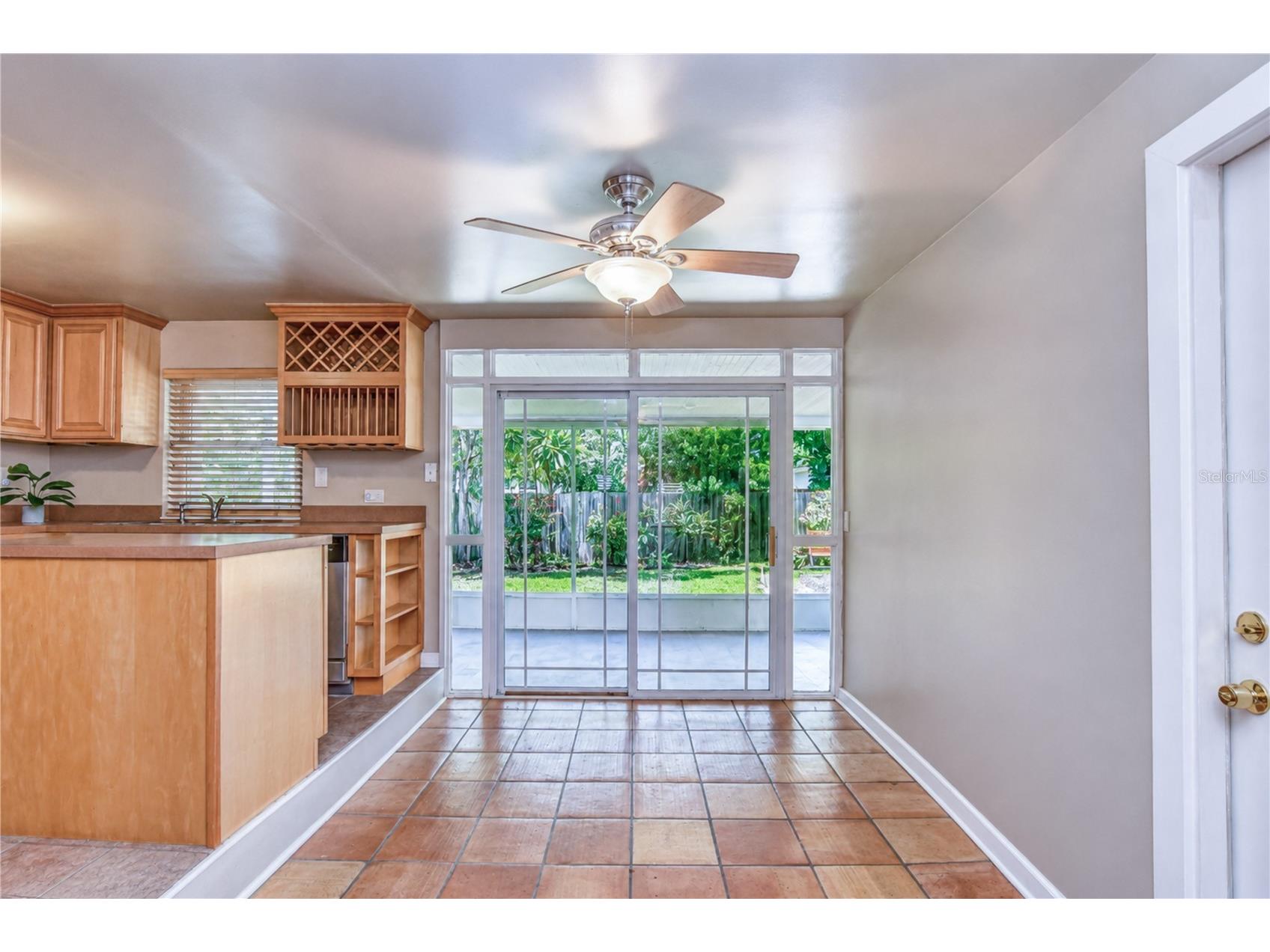 5381 43rd Avenue N Saint Petersburg FL 33709 TB8531855 image11