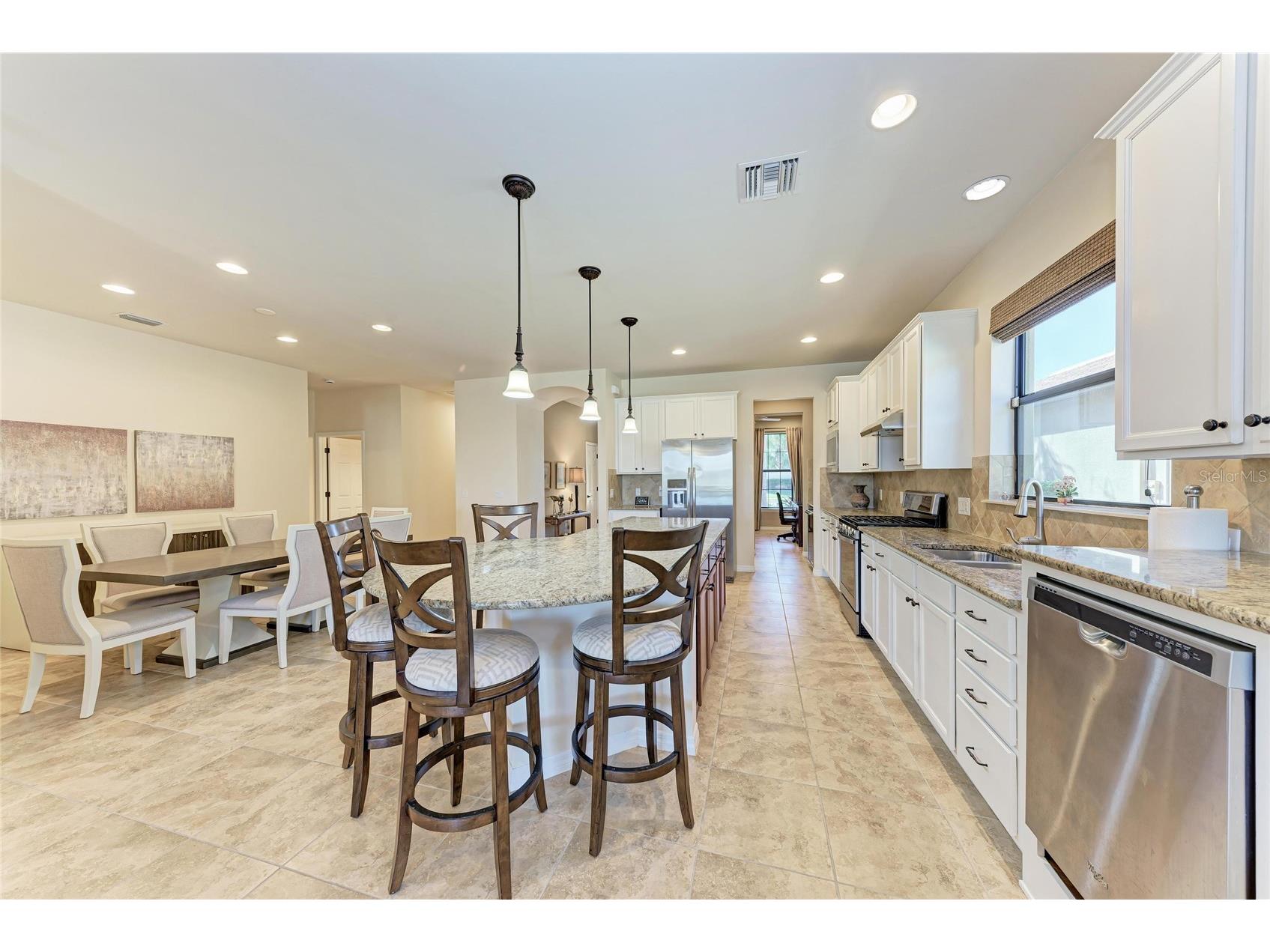 5381 Sundew Drive Sarasota FL 34238 A4679952 image4