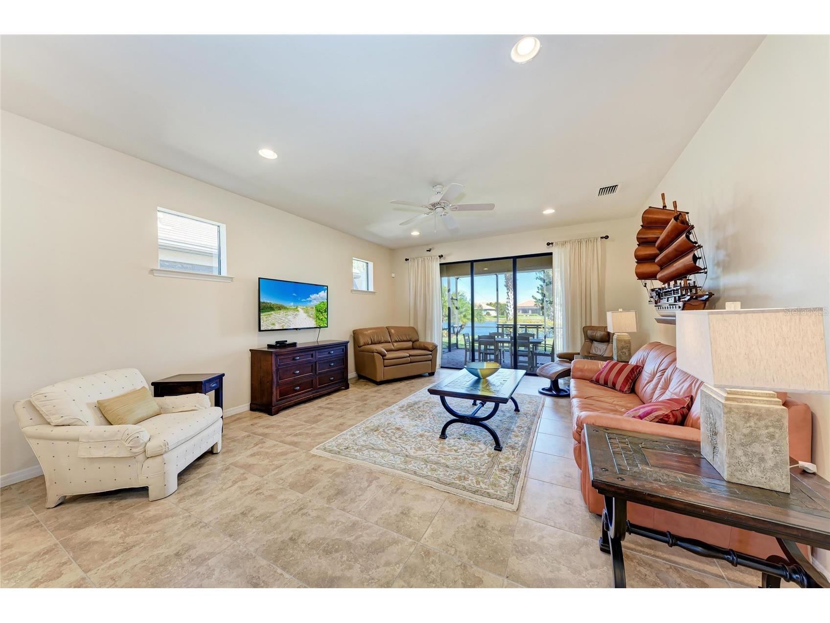 5381 Sundew Drive Sarasota FL 34238 A4679952 image5