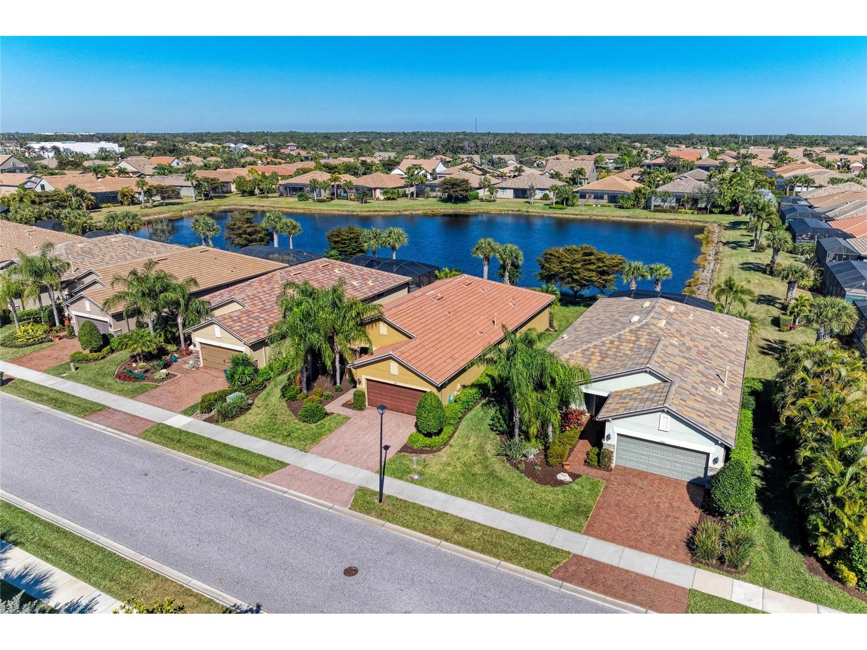 5381 Sundew Drive Sarasota FL 34238 A4679952 image57