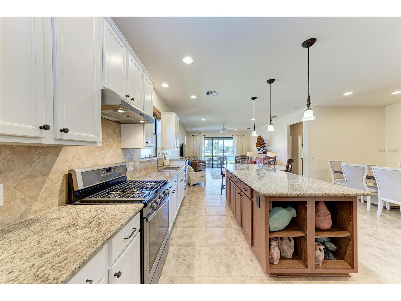 5381 Sundew Drive Sarasota FL 34238 A4679952 image9