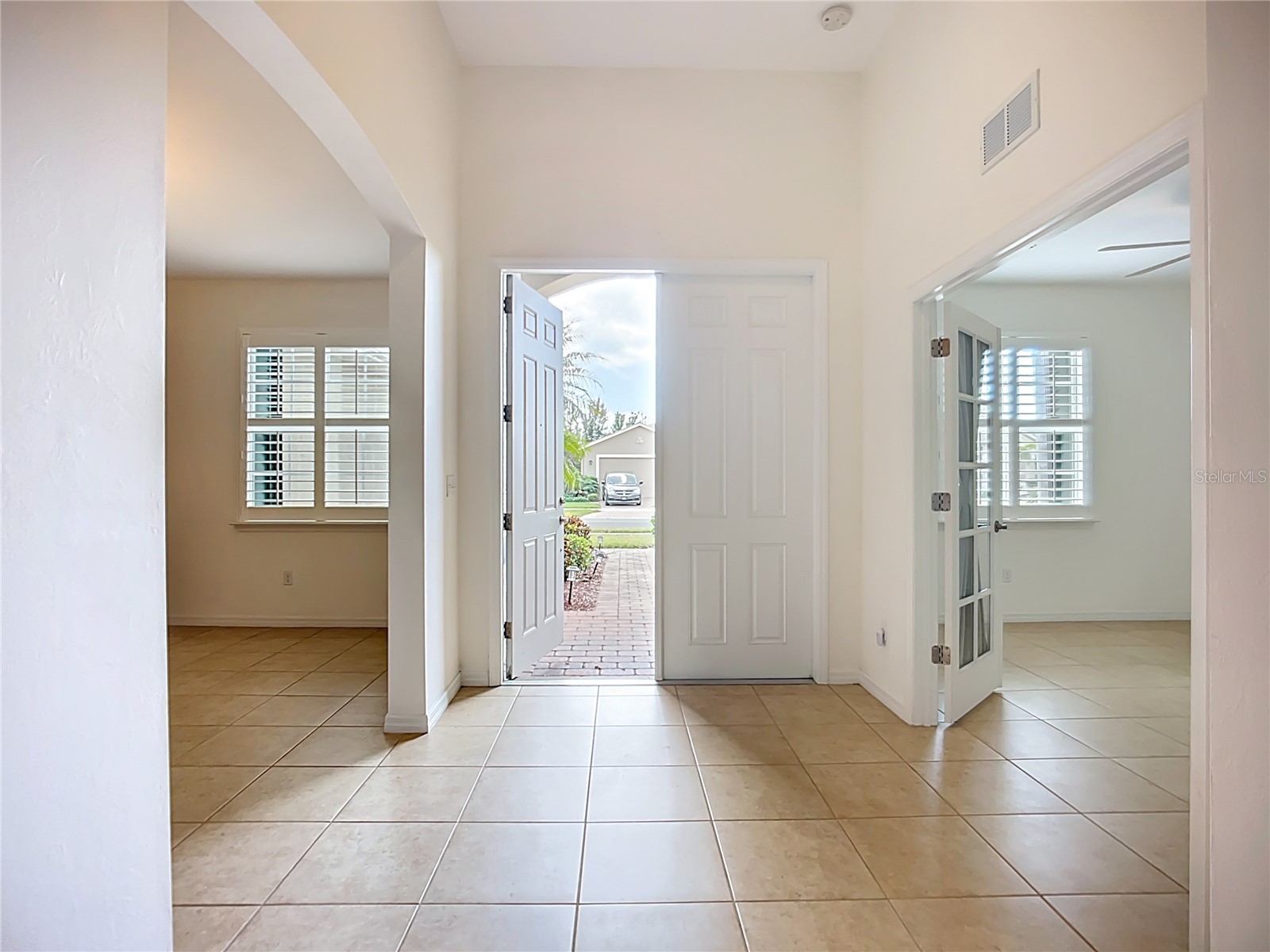 5384 Layton Drive Venice FL 34293 N6144929 image4