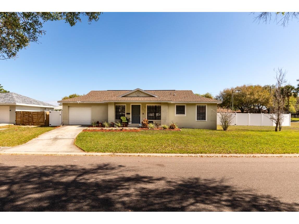 5386 Alhambra Way S Saint Petersburg FL 33712 U8153640 image1
