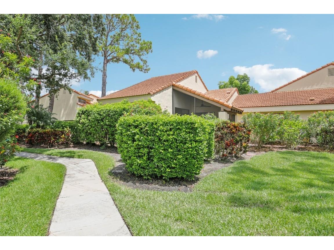 5387 Huntingwood Court #4 Sarasota FL 34235 A4658975 image28