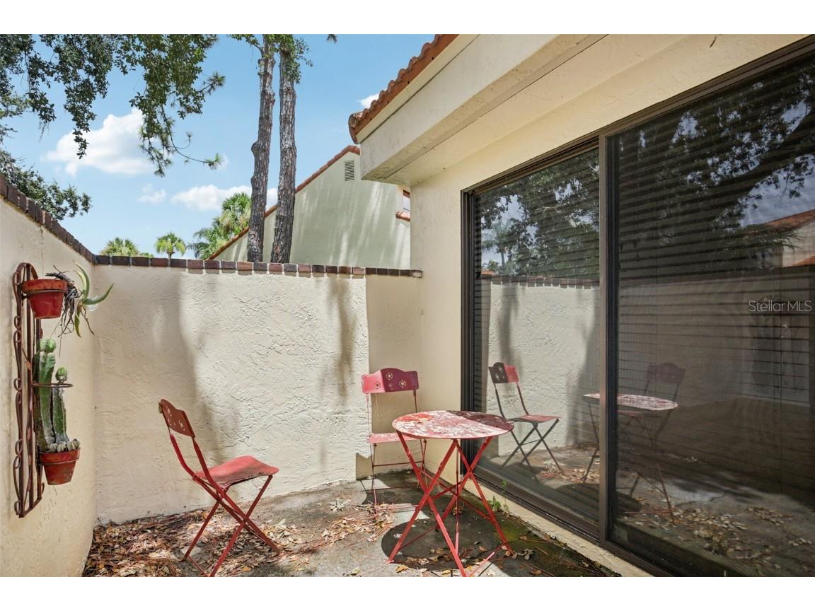 5387 Huntingwood Court #4 Sarasota FL 34235 A4658975 image30