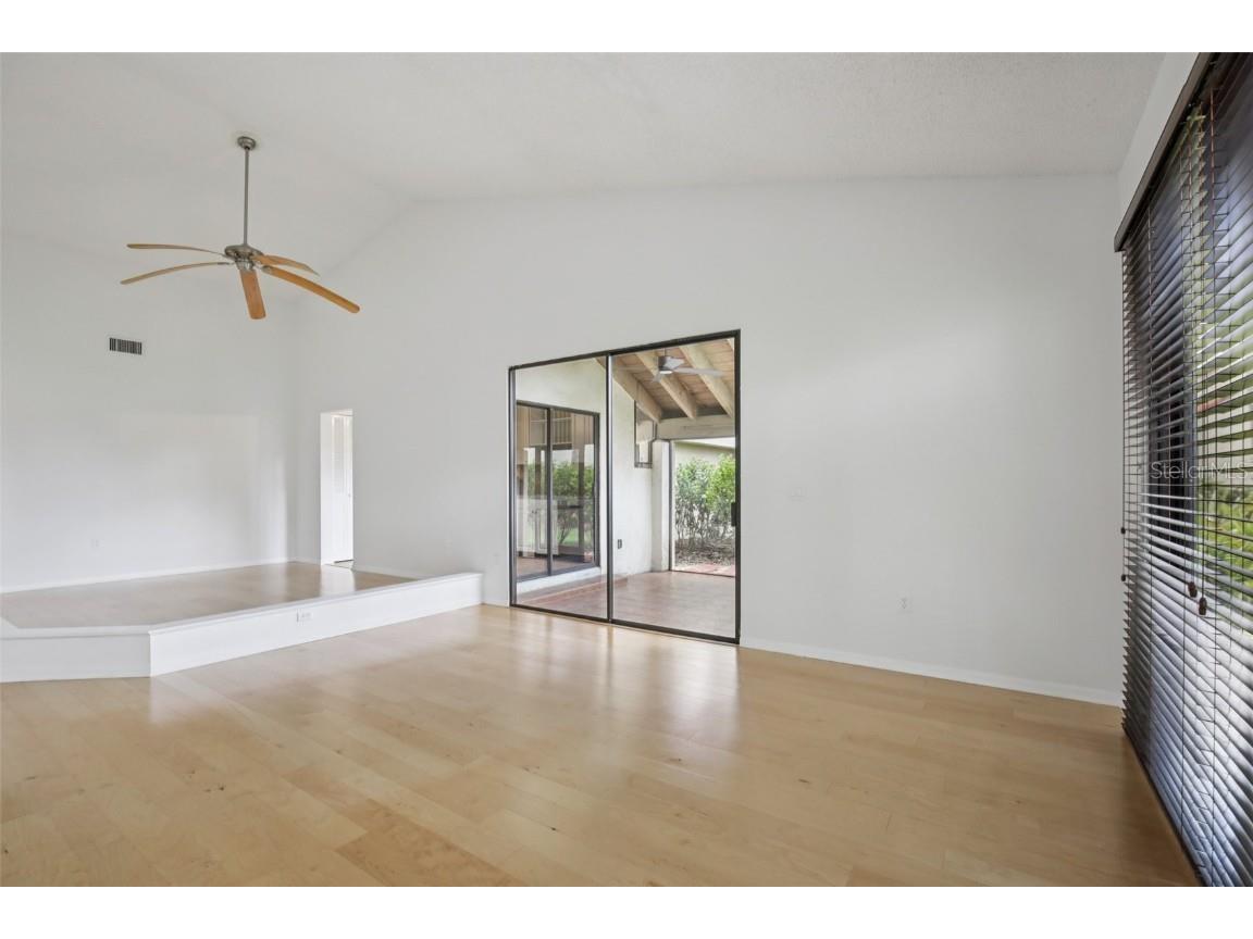 5387 Huntingwood Court #4 Sarasota FL 34235 A4658975 image6