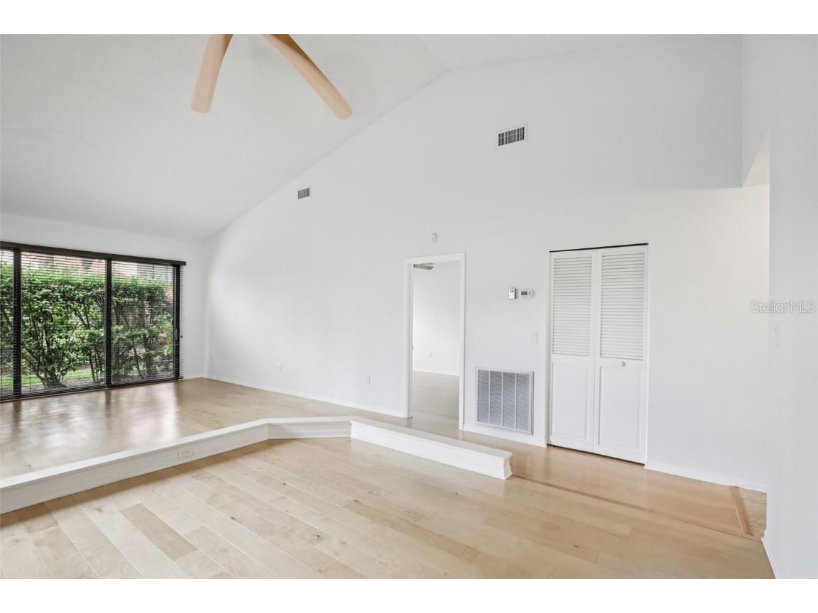 5387 Huntingwood Court #4 Sarasota FL 34235 A4658975 image7