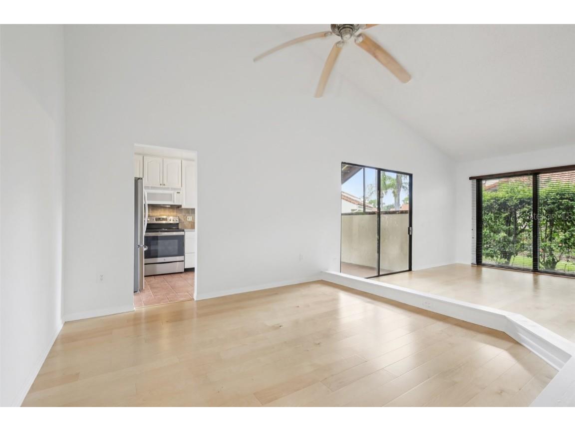 5387 Huntingwood Court #4 Sarasota FL 34235 A4658975 image9