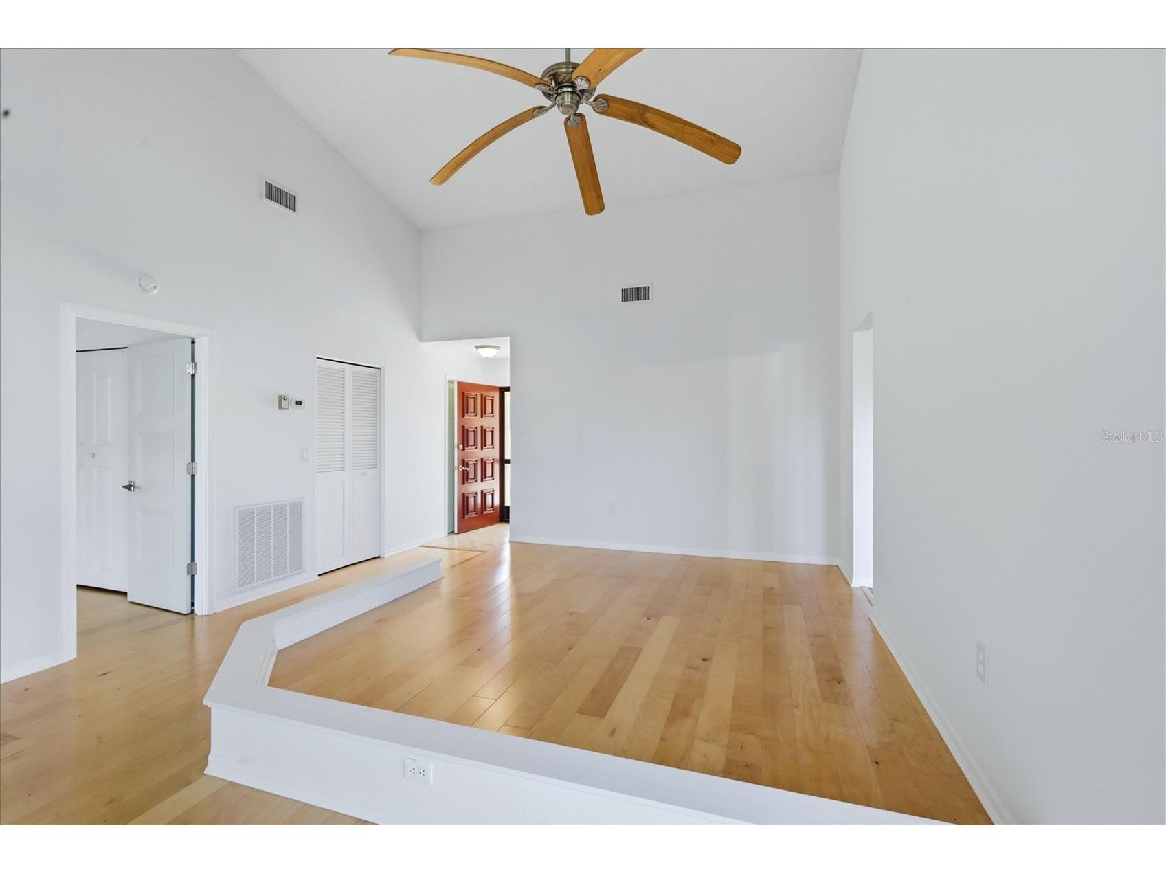 5387 Huntingwood Court #4 Sarasota FL 34235 A4698691 image18