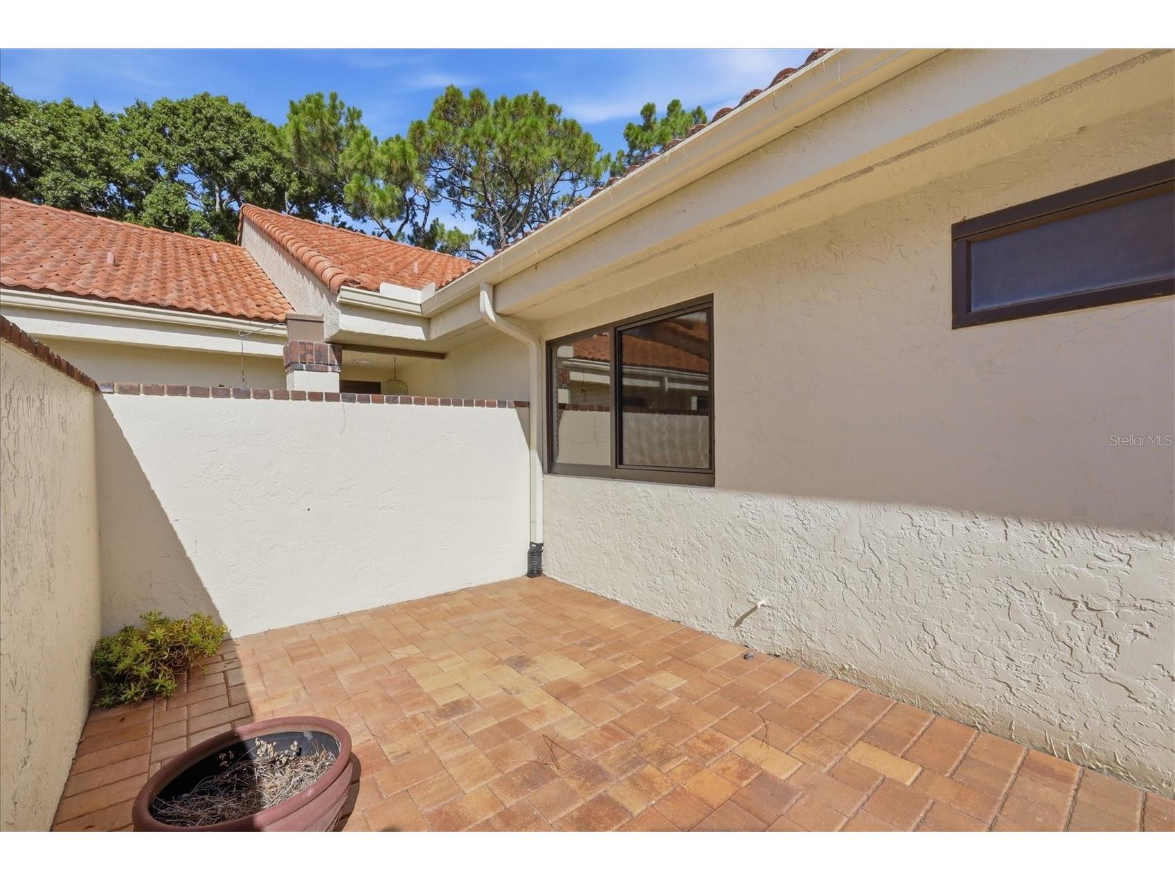 5387 Huntingwood Court #4 Sarasota FL 34235 A4698691 image25