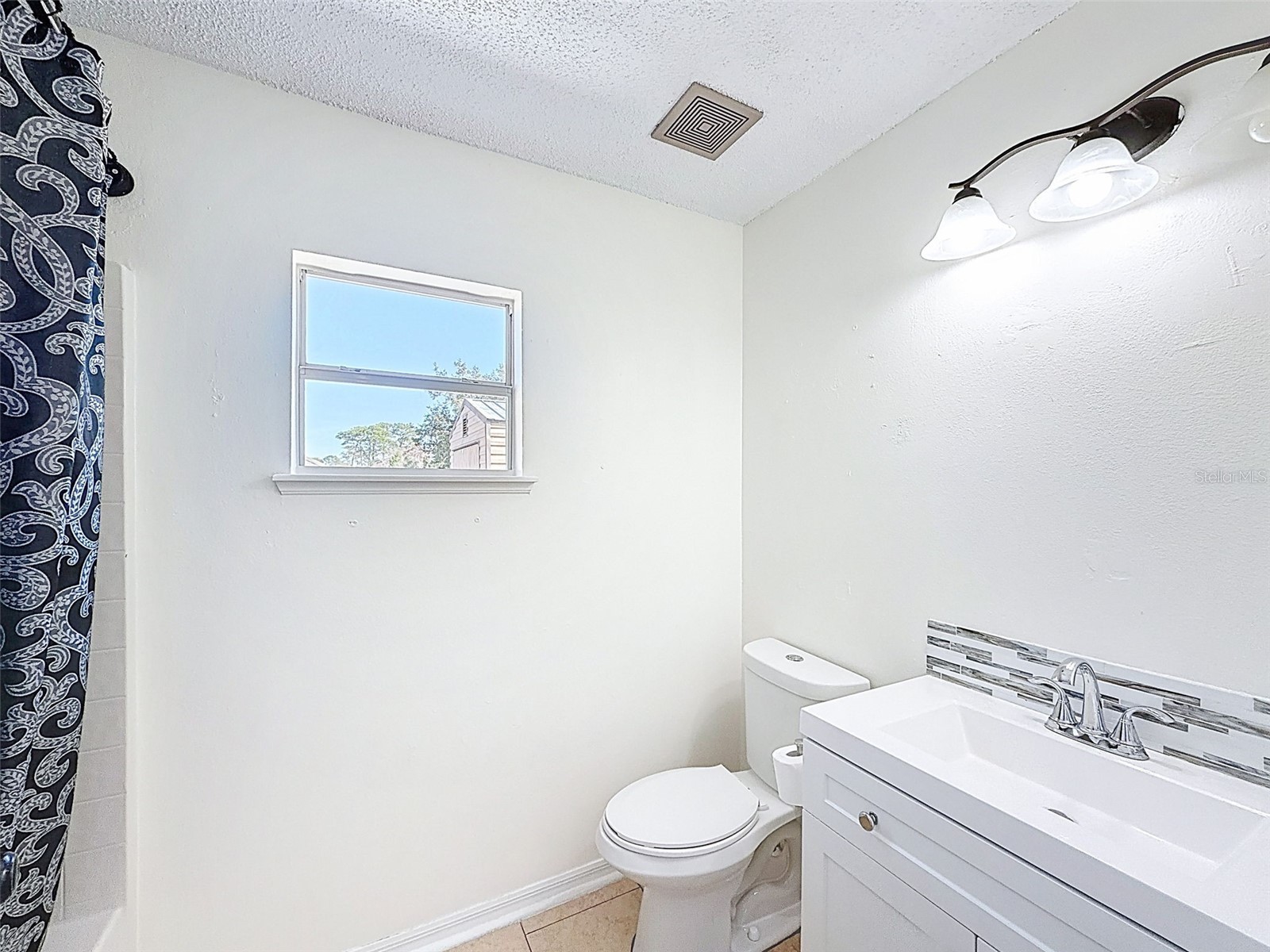 5388 Berrien Avenue Spring Hill FL 34608 W7883147 image40
