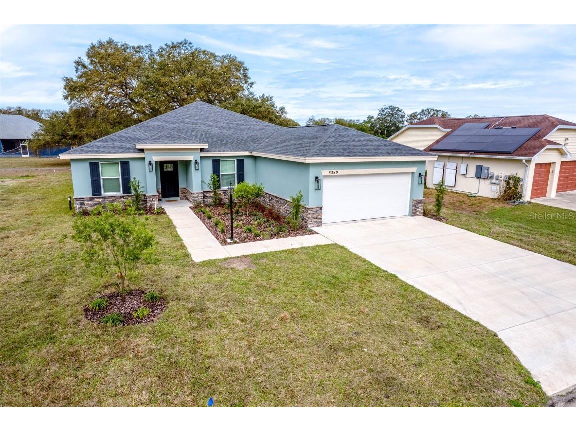 5389 Boxtree Court Dade City FL 33523 W7852574 image1