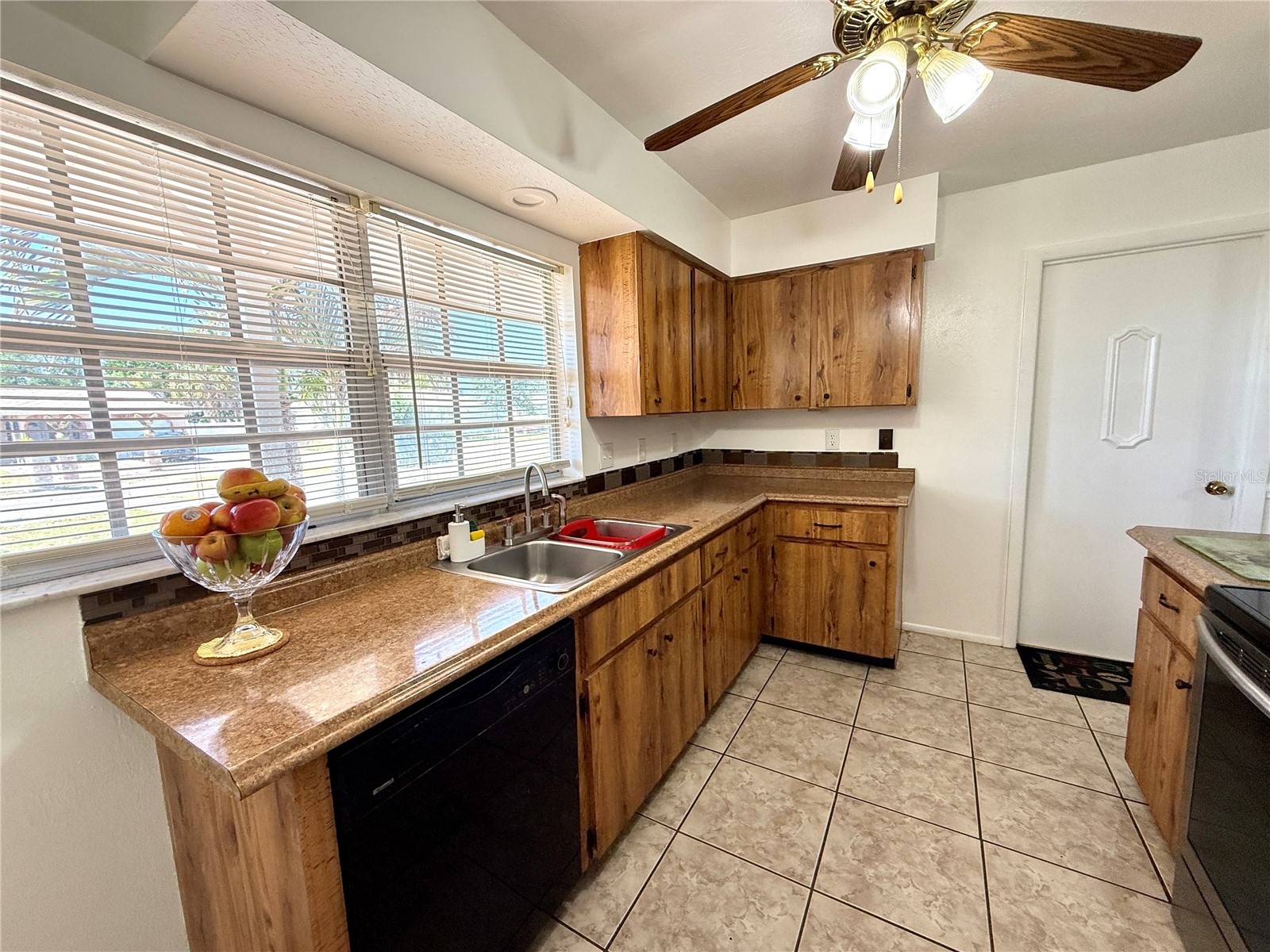5389 Foxwood Drive Sarasota FL 34232 A4689846 image7