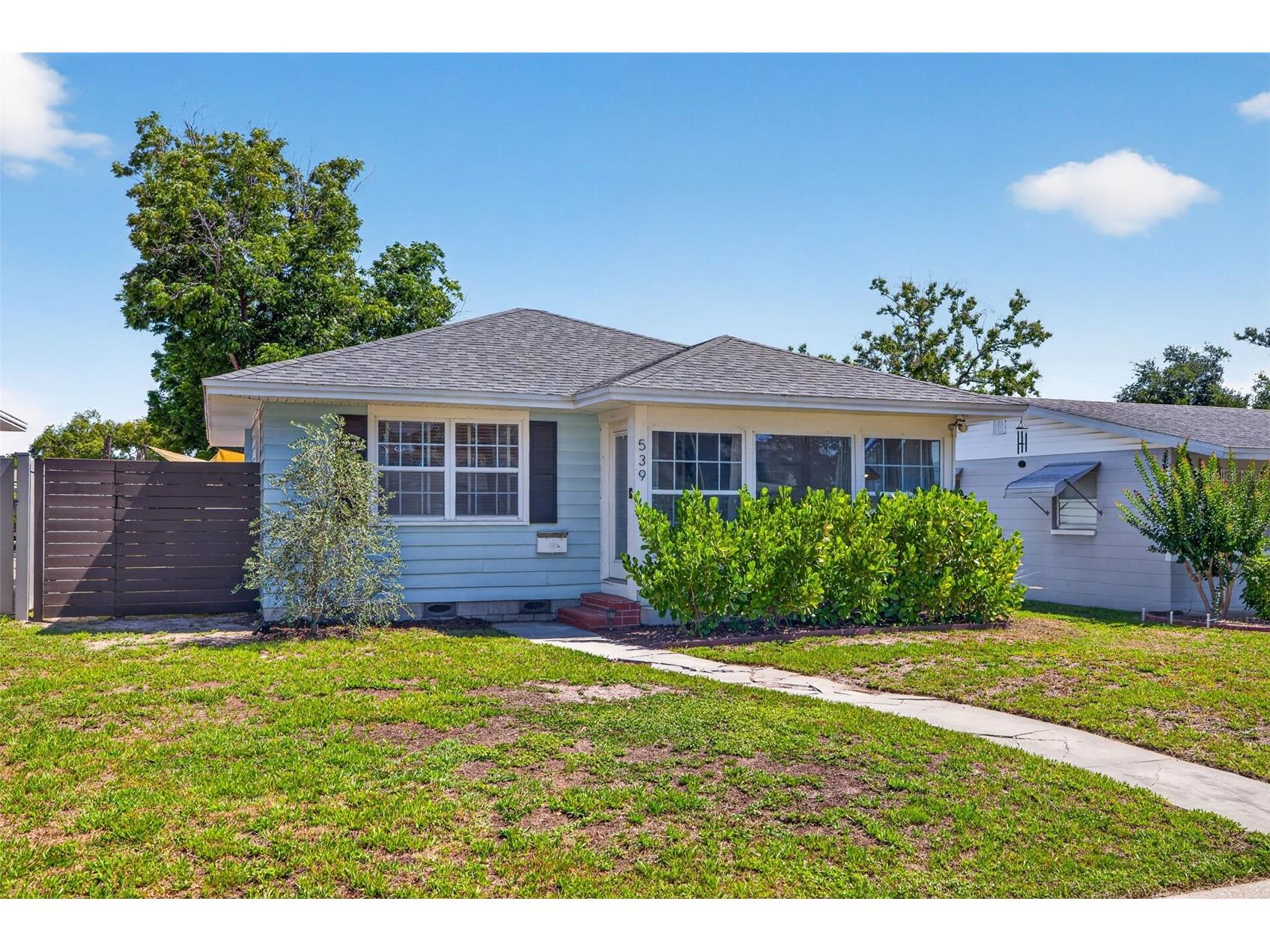 539 36th Avenue N Saint Petersburg FL 33704 TB8509102 image1