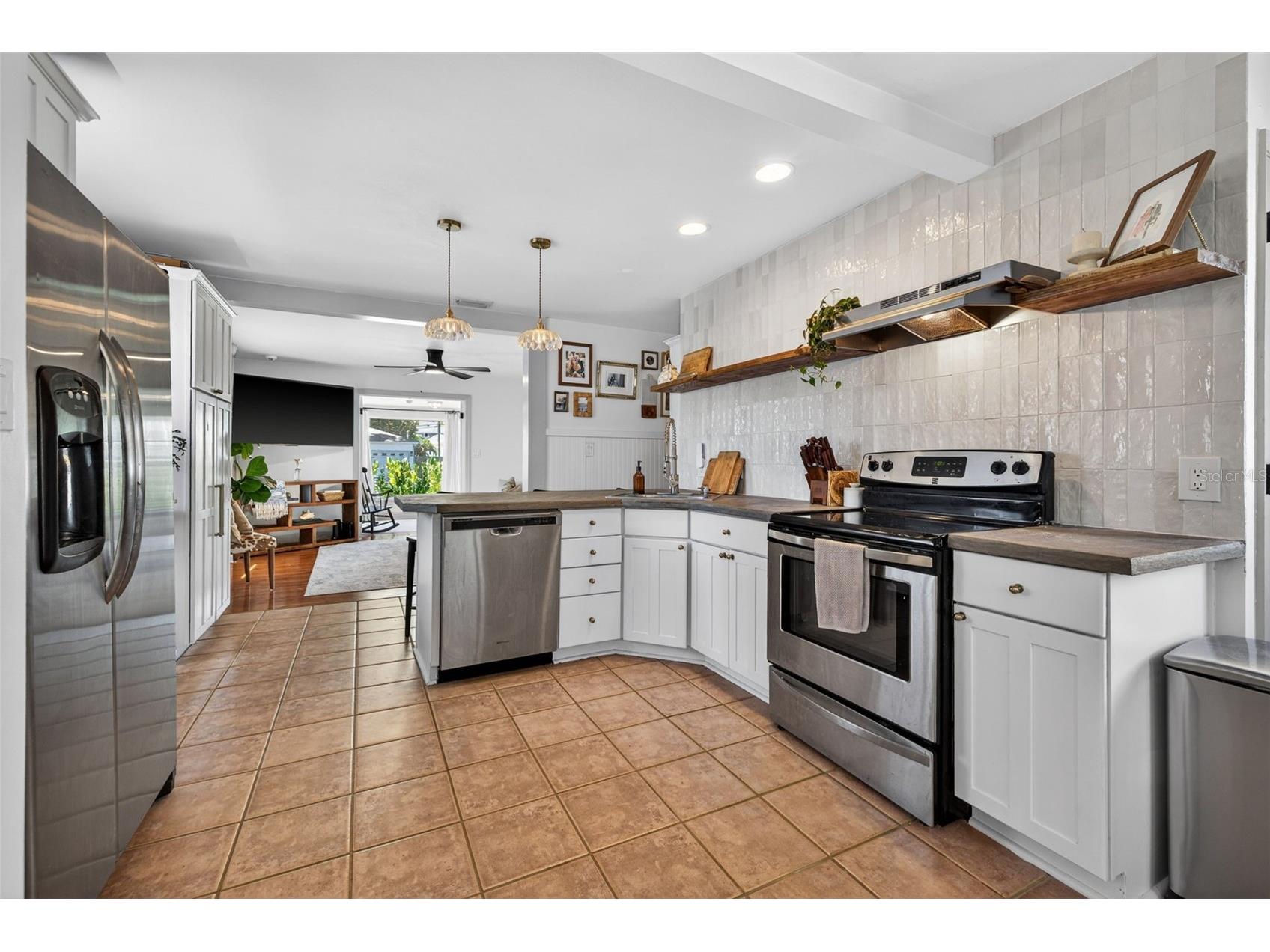 539 36th Avenue N Saint Petersburg FL 33704 TB8509102 image12