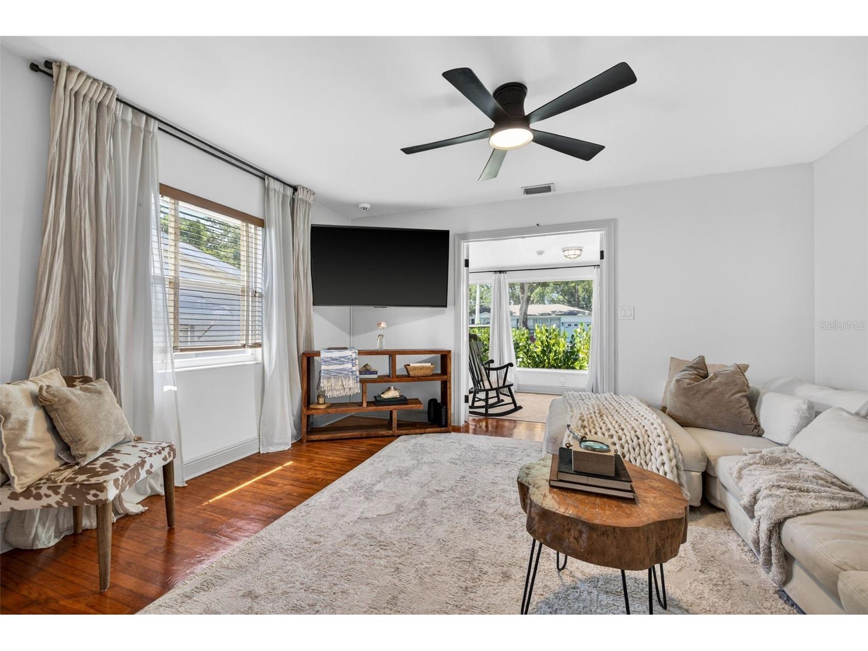 539 36th Avenue N Saint Petersburg FL 33704 TB8509102 image5