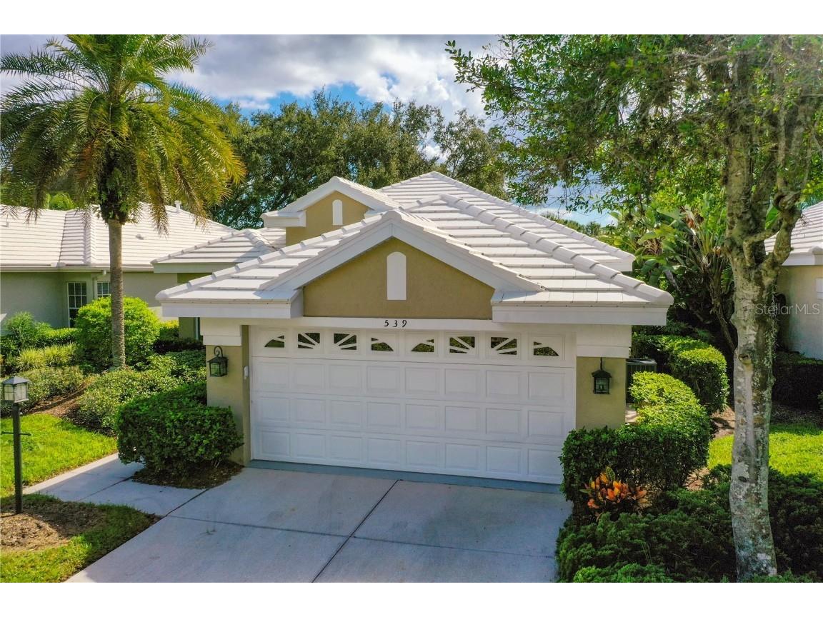 539 Fallbrook Drive Venice FL 34292 A4655767 image2