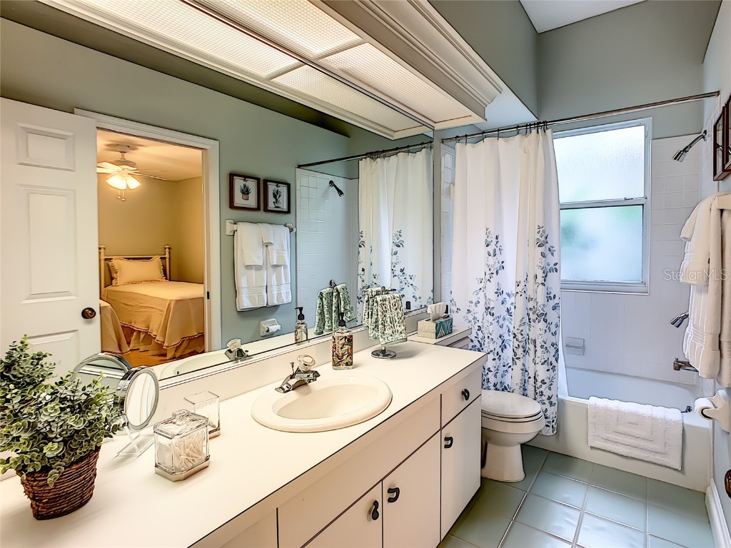 539 Fallbrook Drive Venice FL 34292 A4655767 image43