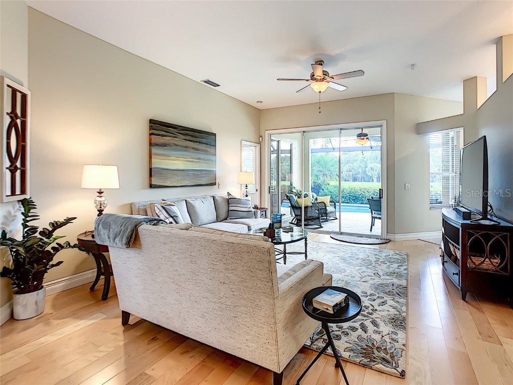 539 Fallbrook Drive Venice FL 34292 A4655767 image9