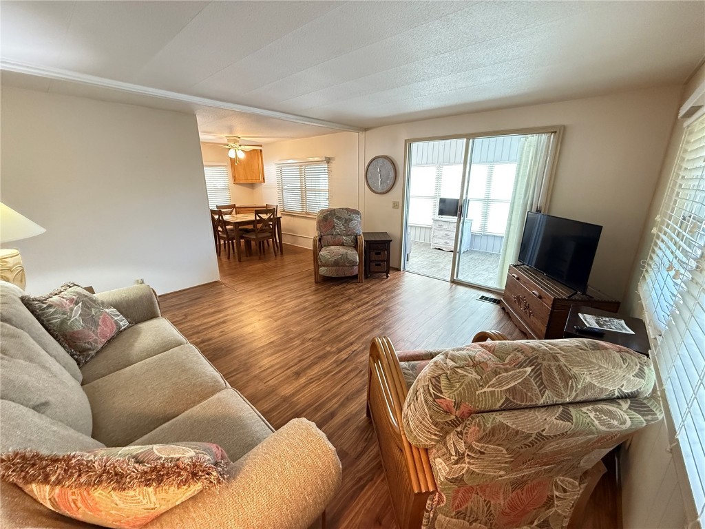 539 Mount Piney Avenue NE #689 Saint Petersburg FL 33702 - TAMPA BAY TB8454370 image2