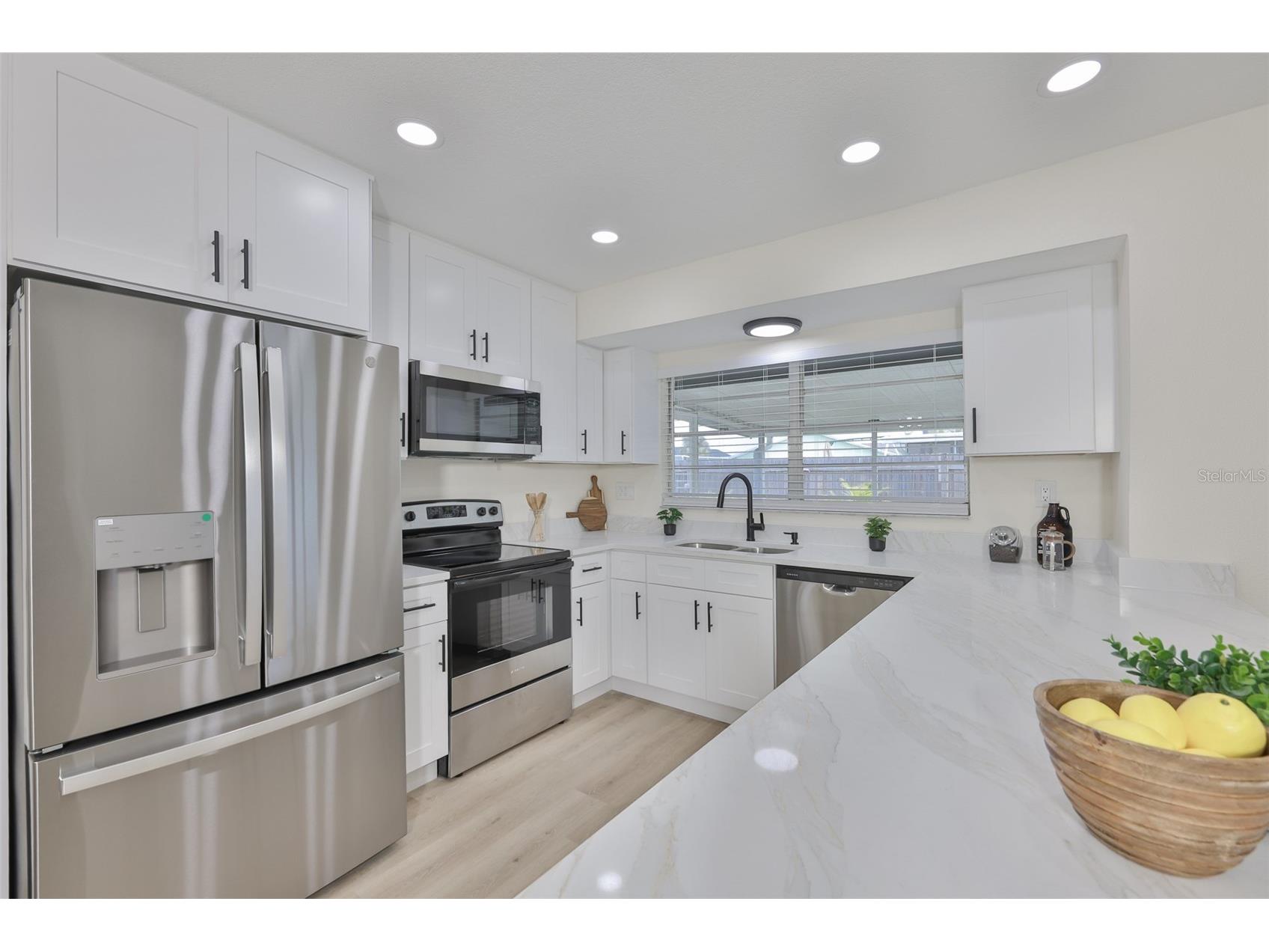 539 Red Mangrove Lane Apollo Beach FL 33572 TB8494780 image9