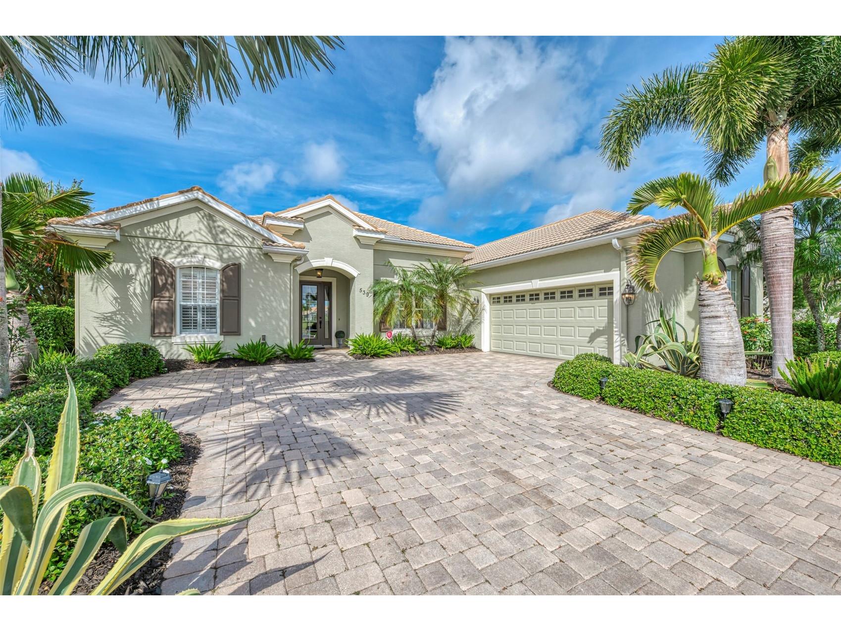 539 Sawgrass Bridge Road Venice FL 34292 N6143398 image2