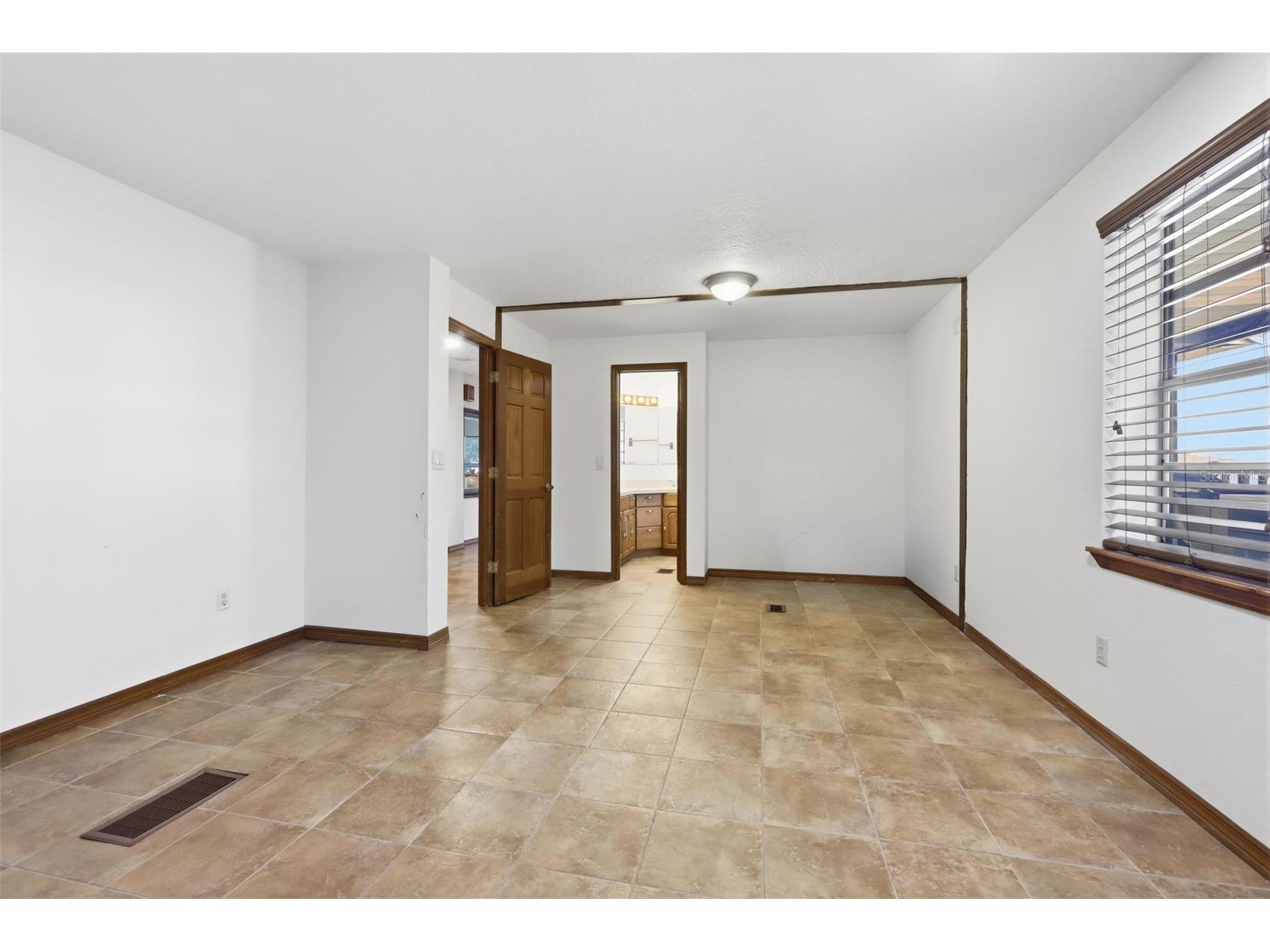 539 Tabatha Drive Osteen FL 32764 - MUD LAKE/ST JOH'S RIVER V4947521 image40