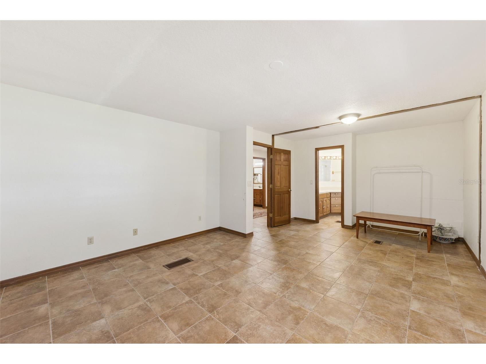 539 Tabatha Drive Osteen FL 32764 - MUD LAKE/ST JOH'S RIVER V4947521 image41