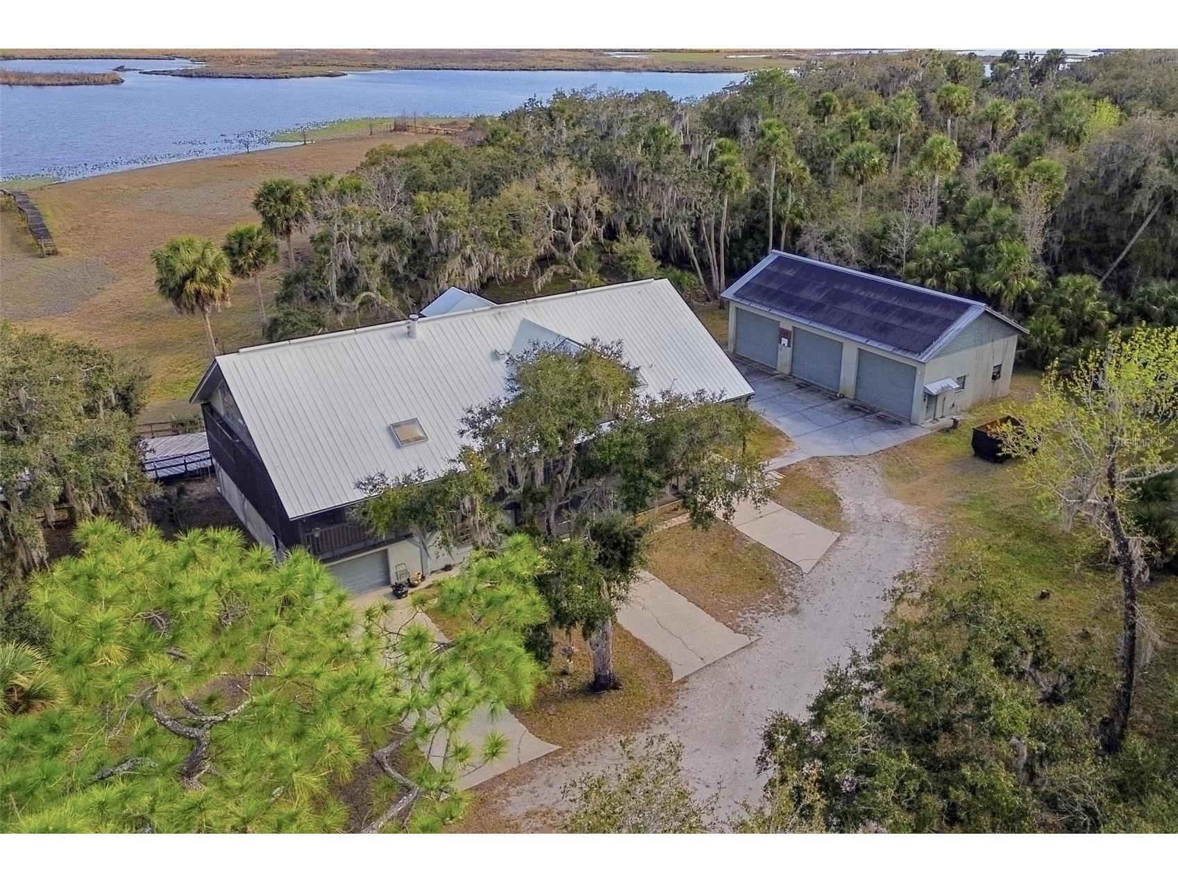 539 Tabatha Drive Osteen FL 32764 - MUD LAKE/ST JOH'S RIVER V4947521 image7