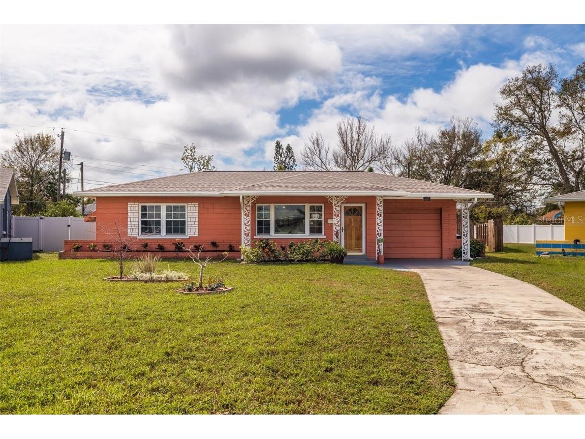 5390 31st Avenue N Saint Petersburg FL 33710 TB8354976 image1