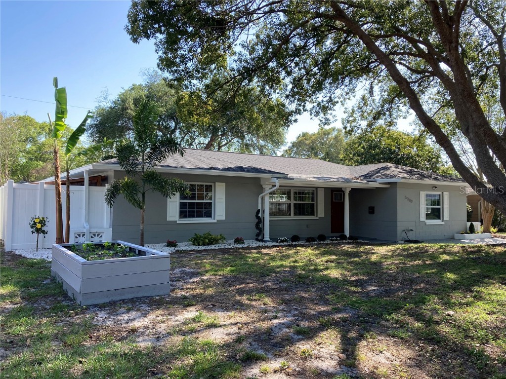 5390 36th Avenue N Saint Petersburg FL 33710 U8155569 image1