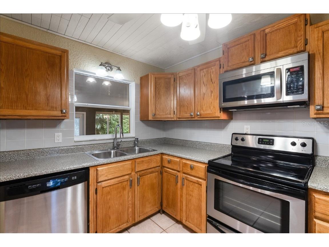 5390 48th Avenue N Saint Petersburg FL 33709 TB8416666 image16