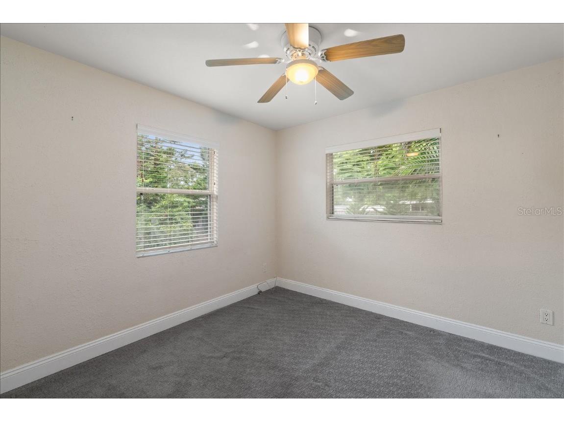 5390 48th Avenue N Saint Petersburg FL 33709 TB8416666 image24