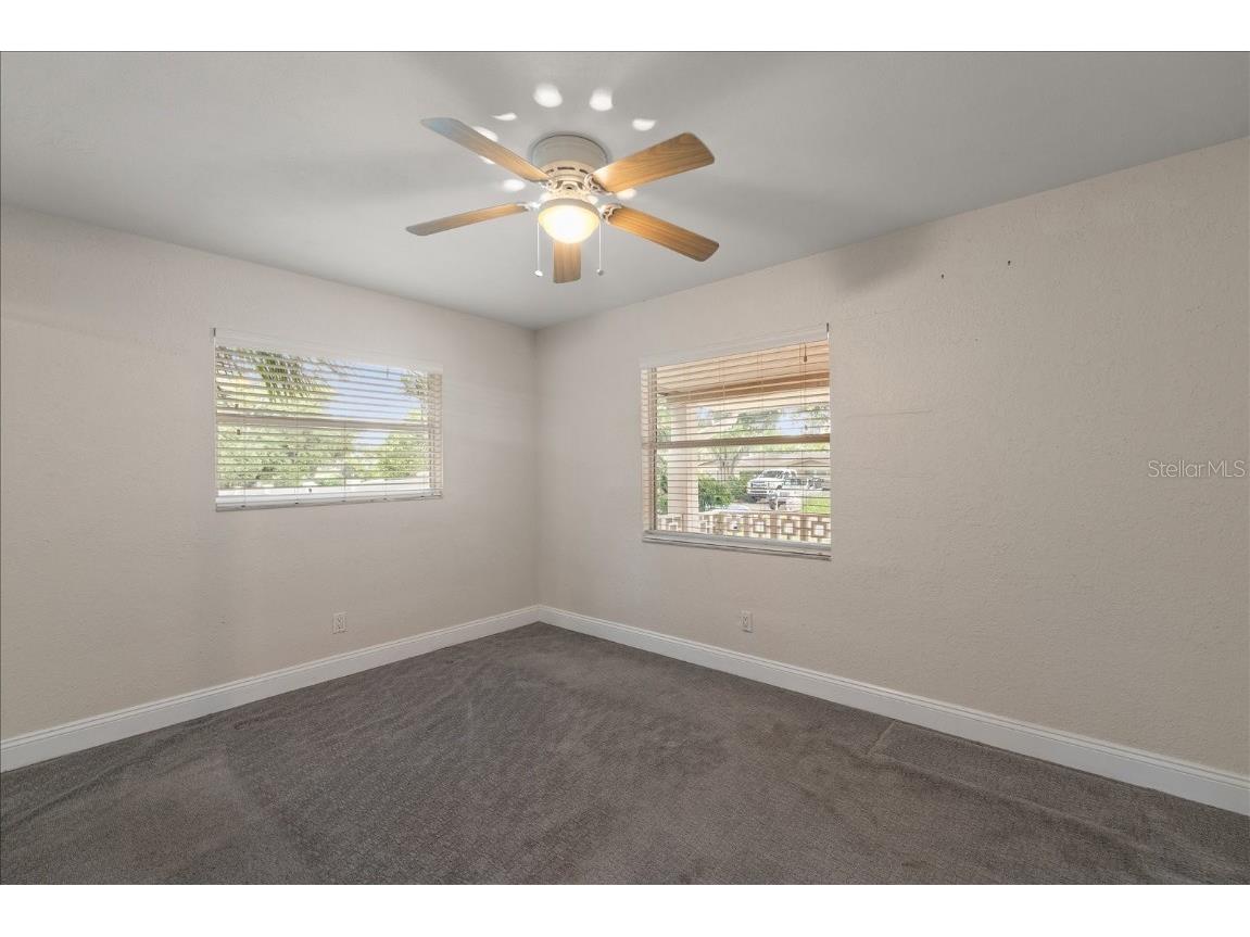 5390 48th Avenue N Saint Petersburg FL 33709 TB8416666 image25