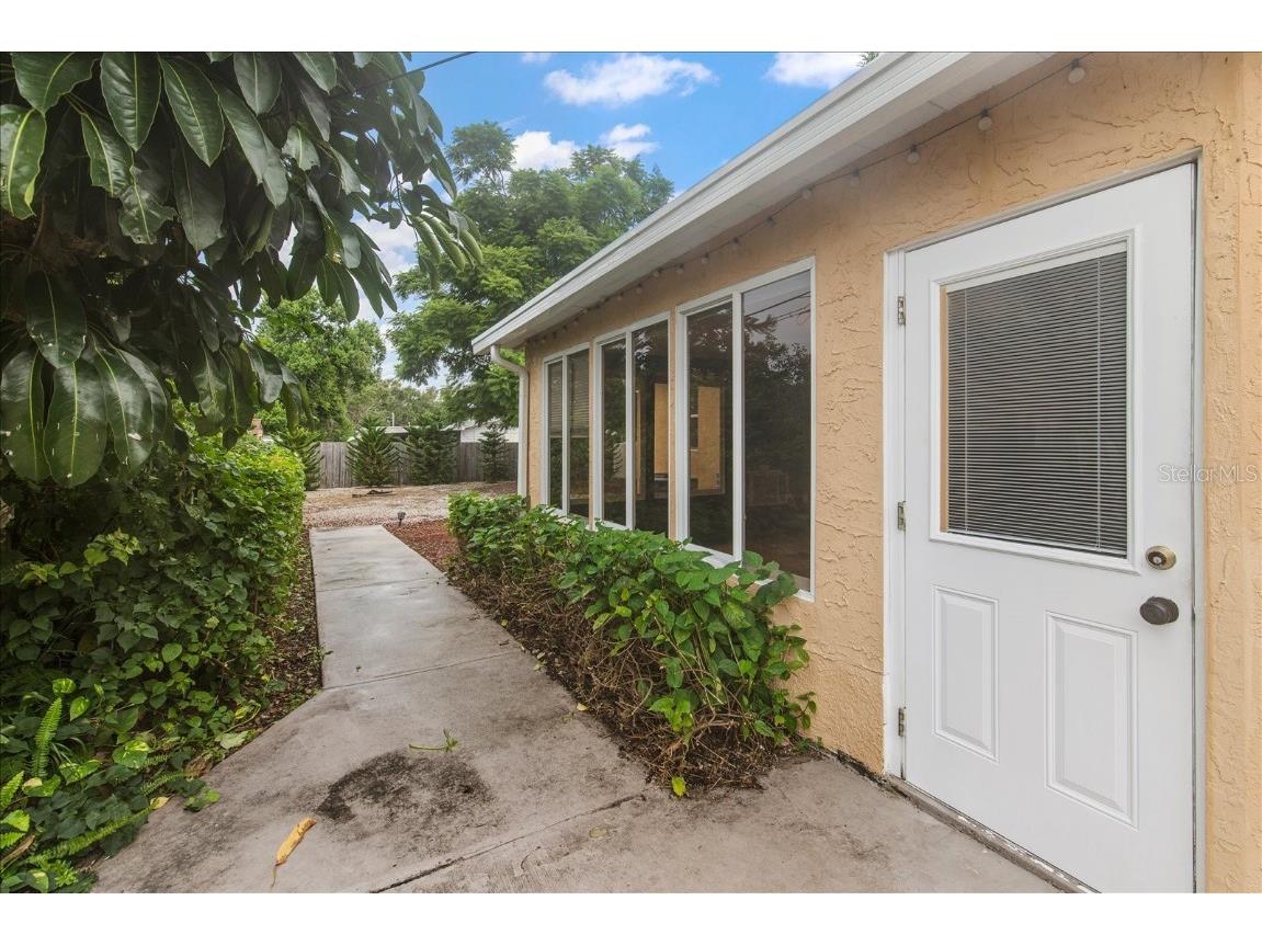 5390 48th Avenue N Saint Petersburg FL 33709 TB8416666 image27