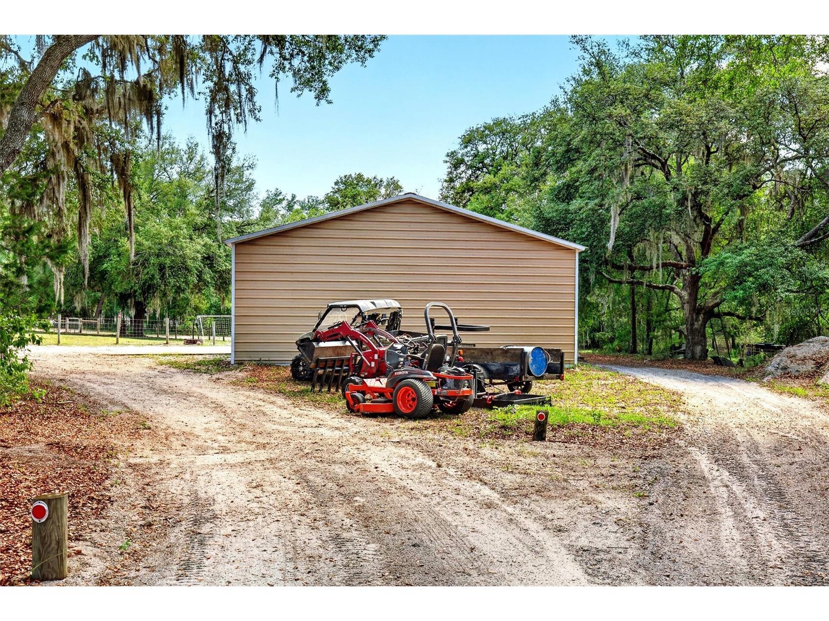 5390 East Avenue De Leon Springs FL 32130 V4949158 image68