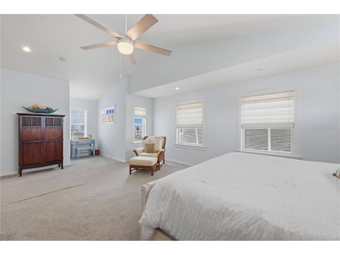 5390 Gulf Drive Holmes Beach FL 34217 A4673790 image26