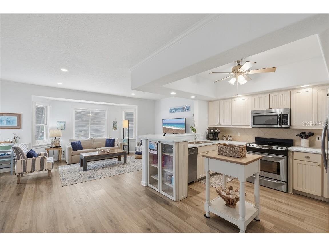 5390 Gulf Drive Holmes Beach FL 34217 A4673790 image6