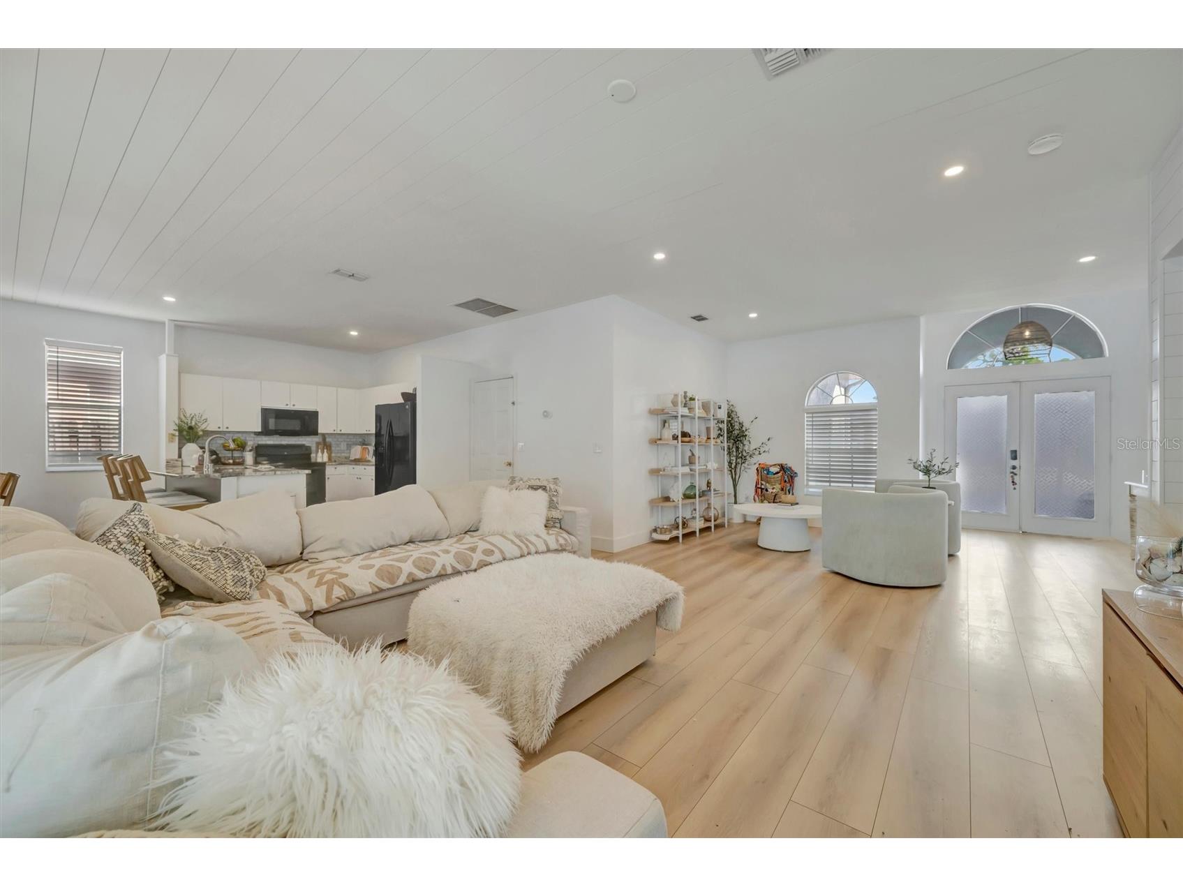 5390 Matthew Court Sarasota FL 34231 A4677352 image17