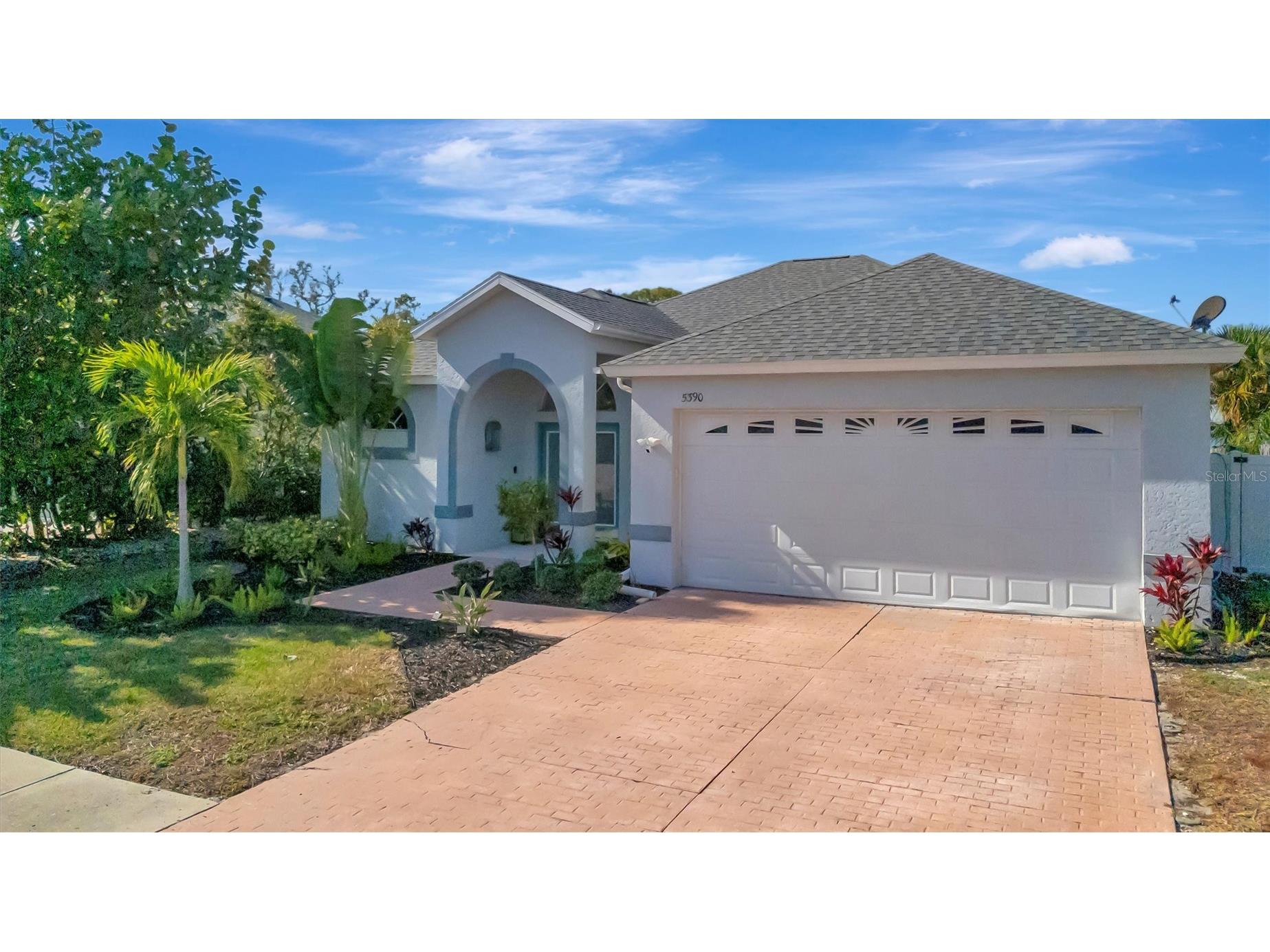 5390 Matthew Court Sarasota FL 34231 A4677352 image2