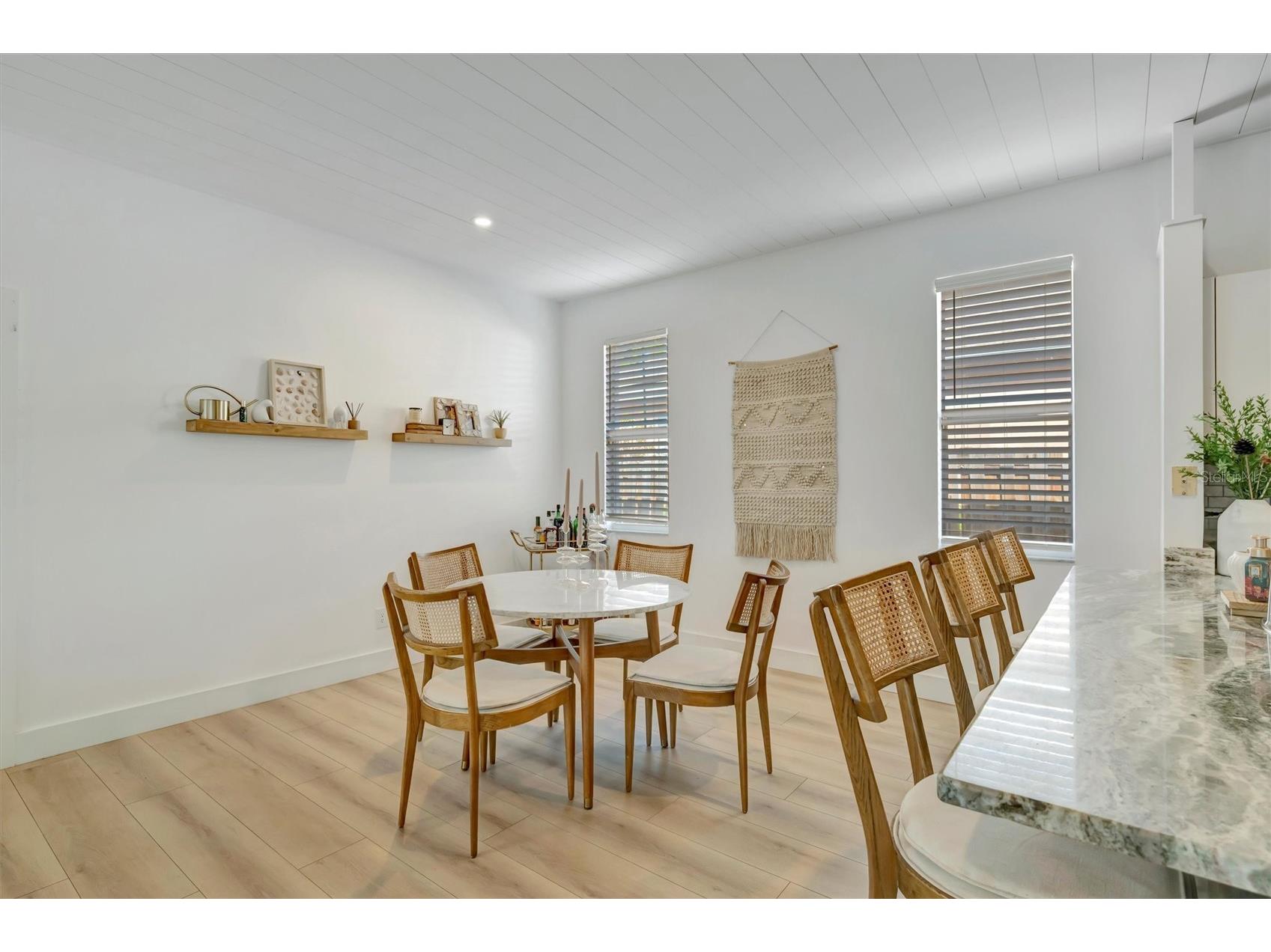 5390 Matthew Court Sarasota FL 34231 A4677352 image30