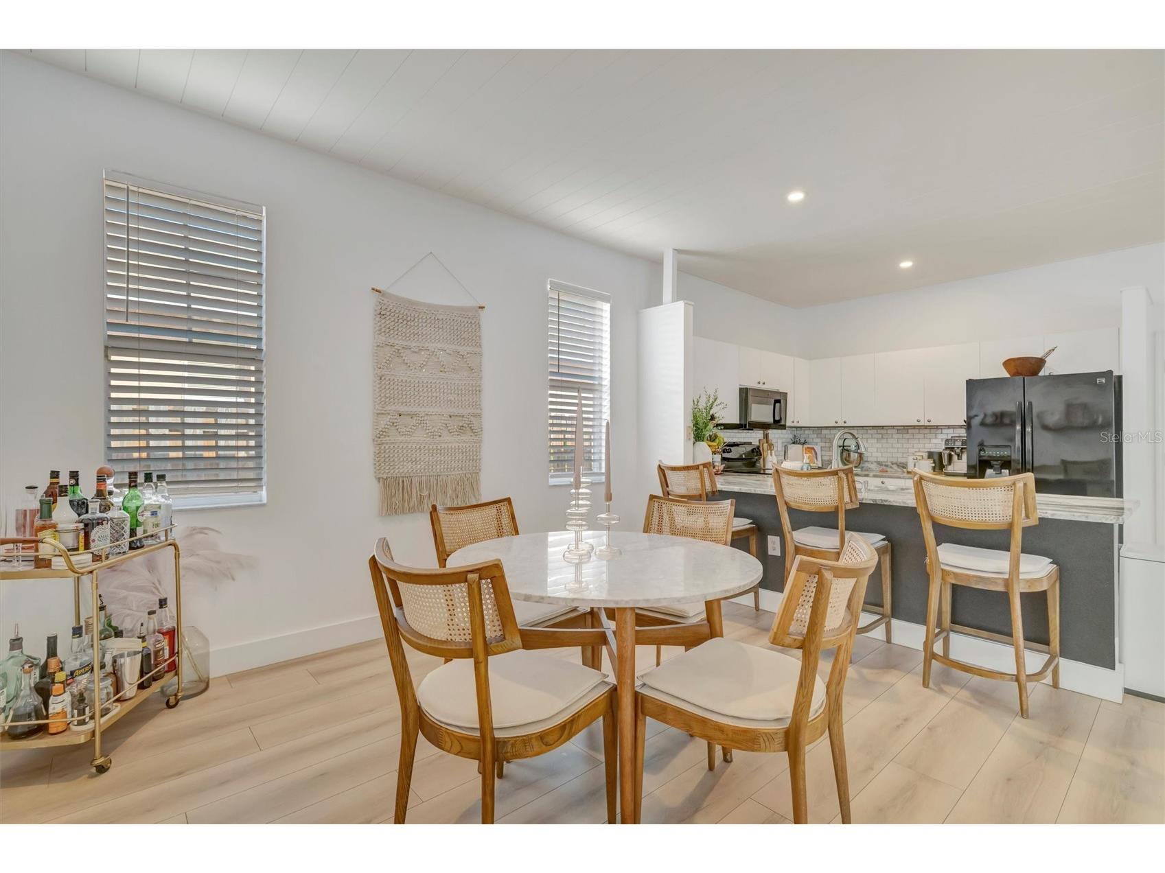 5390 Matthew Court Sarasota FL 34231 A4677352 image32