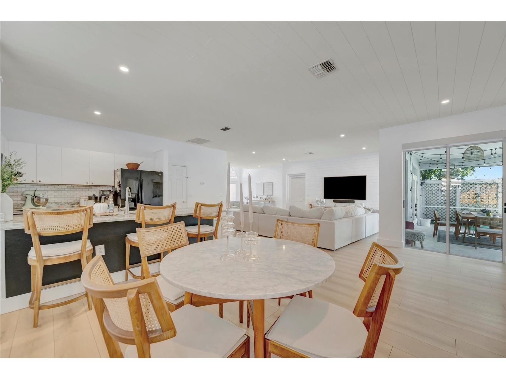 5390 Matthew Court Sarasota FL 34231 A4677352 image33